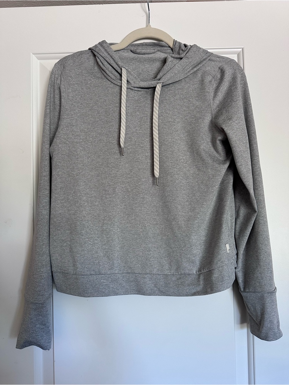 Gray vuori hoodie, size small